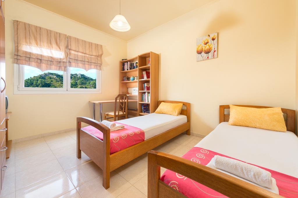 יאליסוס Natura House מראה חיצוני תמונה