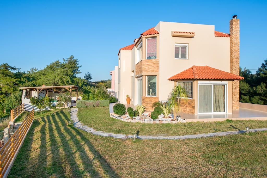 יאליסוס Natura House מראה חיצוני תמונה